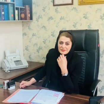 وکیل پایه یک دادگستری سارا ادهمی